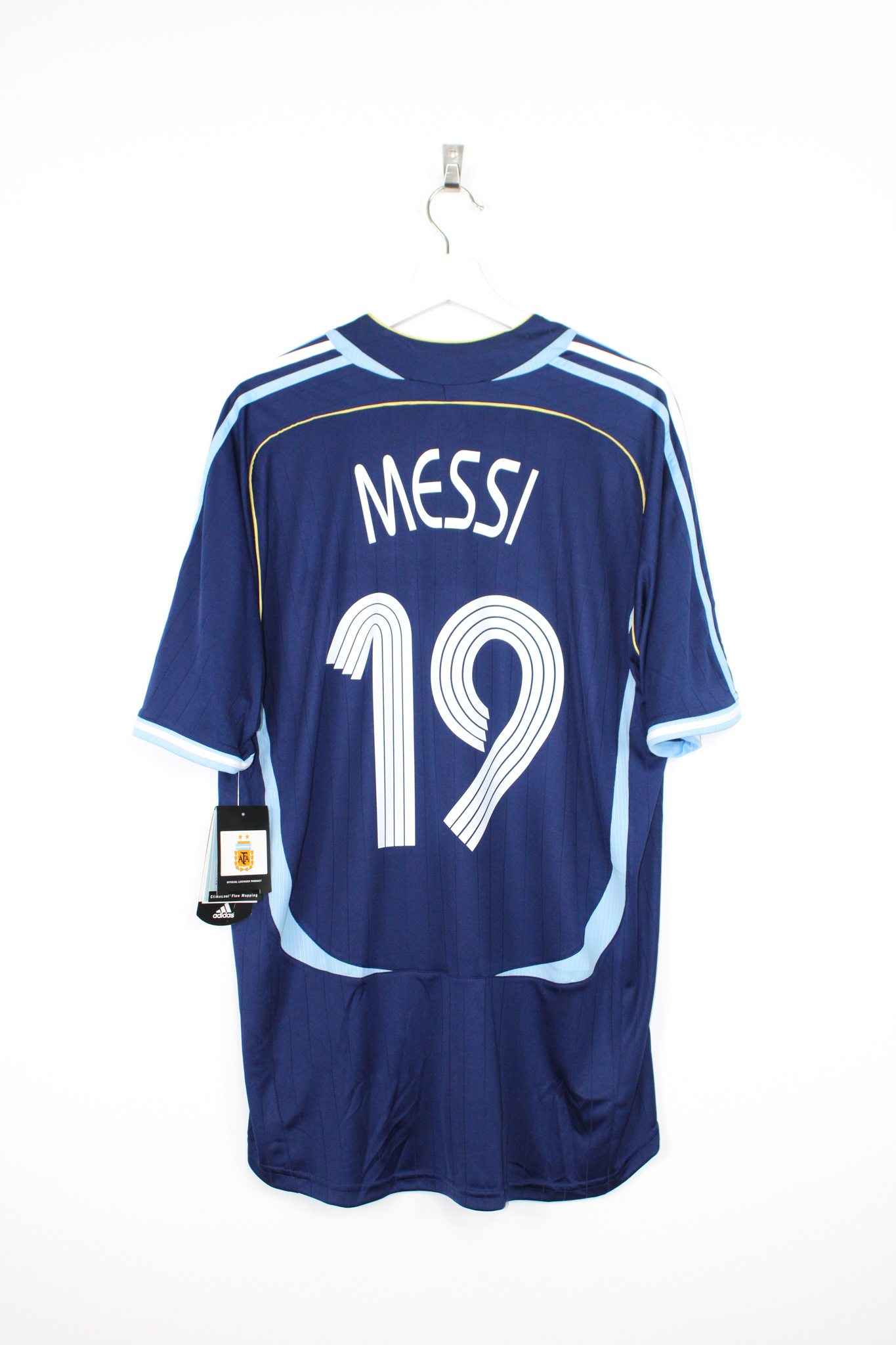 messi away argentina jersey