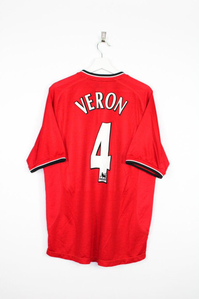 2000-02 Manchester United home jersey (#4 VERON) - L • RB - Classic ...