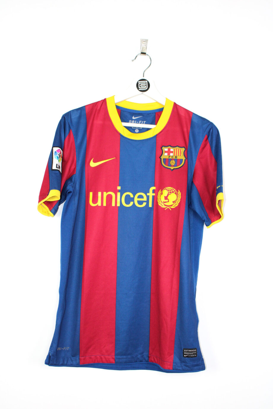 2010-11 FC Barcelona home jersey - S