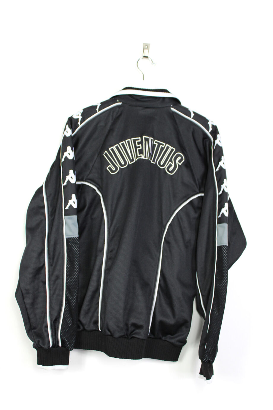 1998-99 Juventus track jacket - L