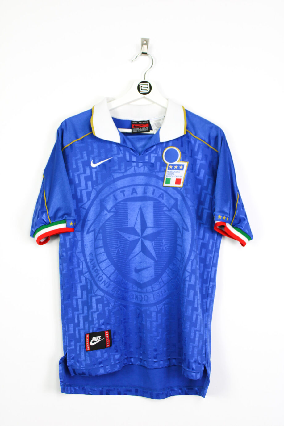 1995-96 Italy home jersey - M
