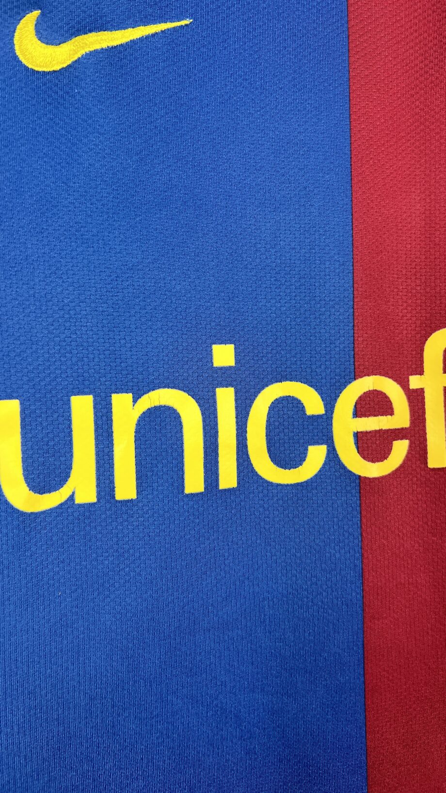2006-07 FC Barcelona home jersey (#19 MESSI) - S