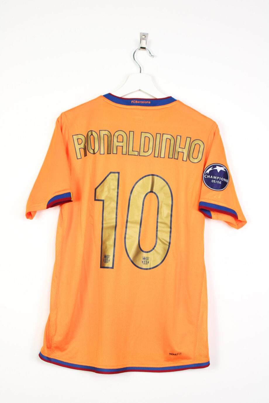 2006-07 FC Barcelona away jersey (#10 RONALDINHO) - S