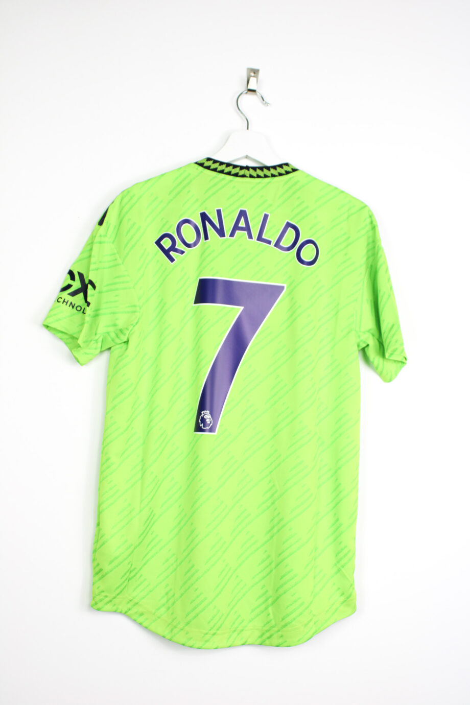 2022-23 Manchester United *BNWT* third jersey (#7 RONALDO) - M