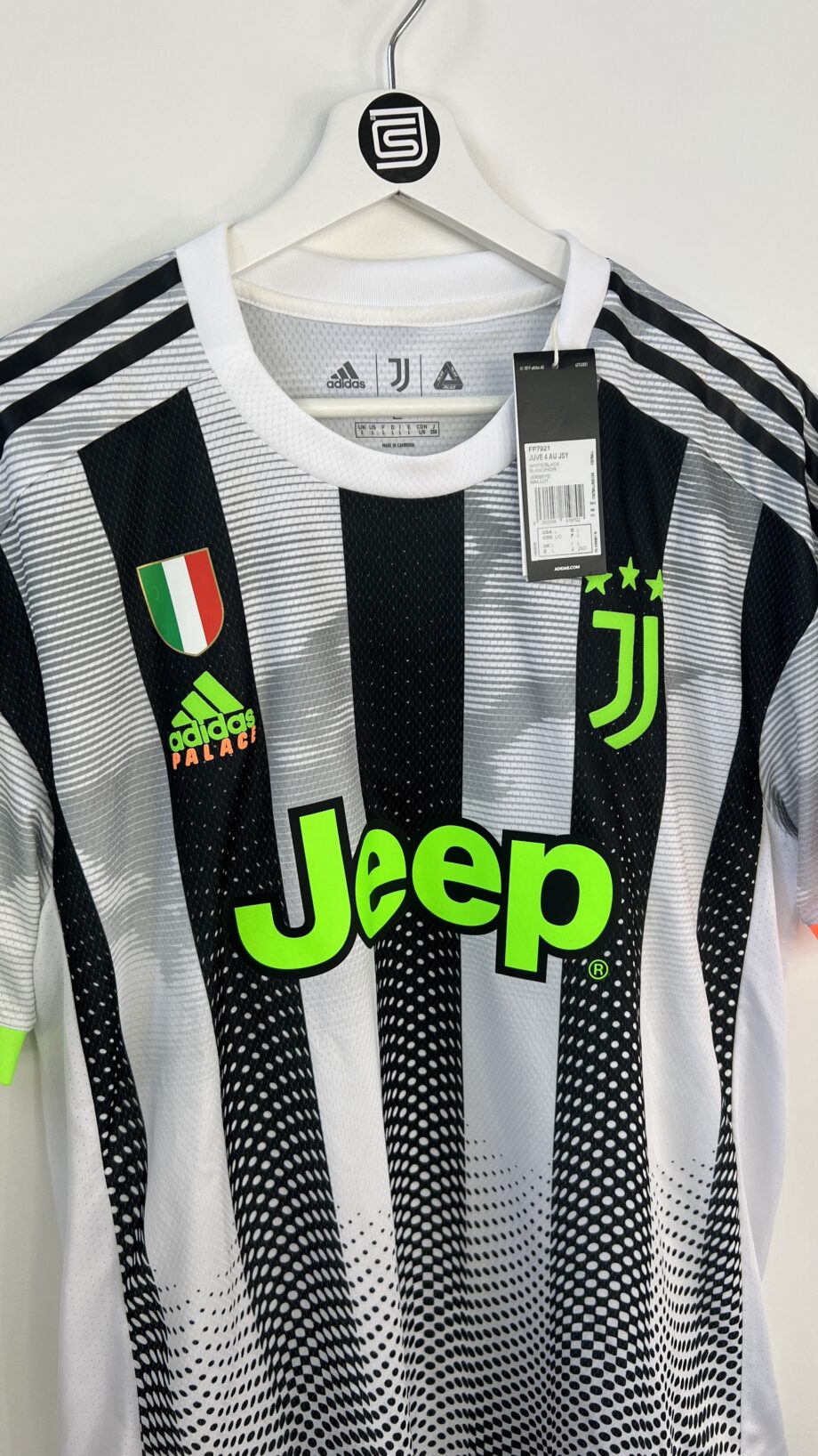 2019-20 Juventus x PALACE *BOXED* home jersey (#7 RONALDO) - L