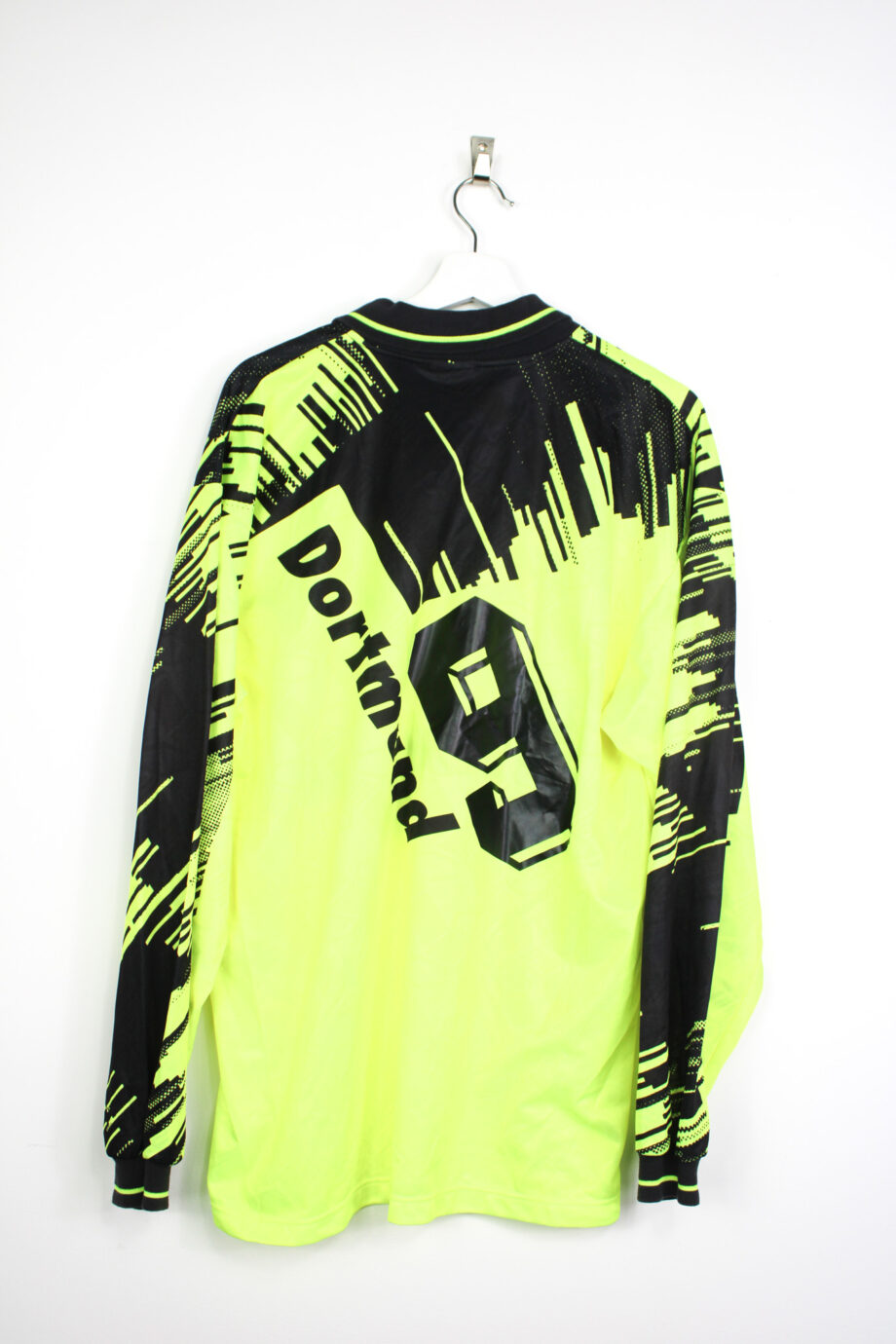 1993-94 Dortmund L/S home jersey (#9 CHAPUISAT) - L